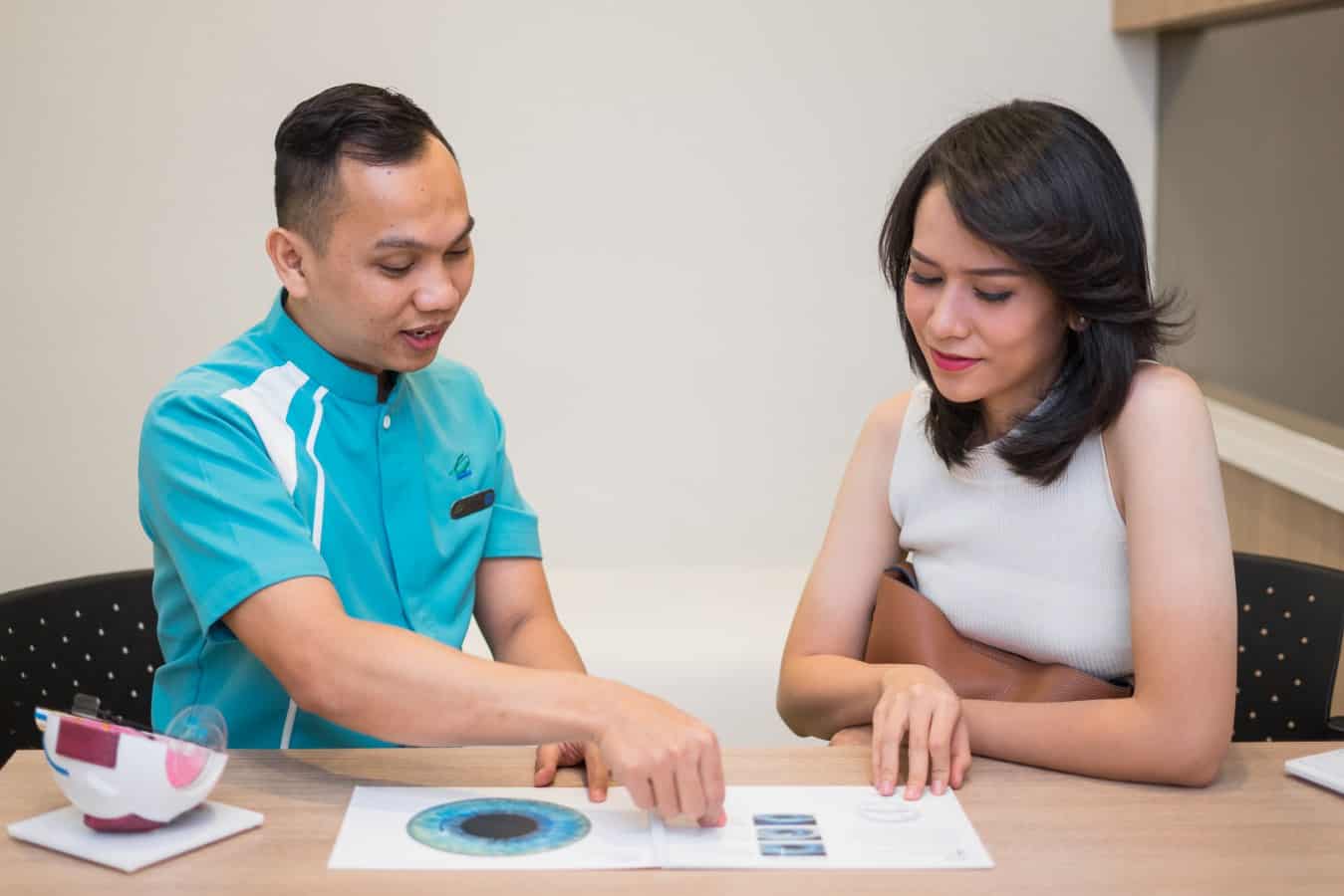 berapa lama proses operasi lasik_9 berapa lama proses operasi lasik