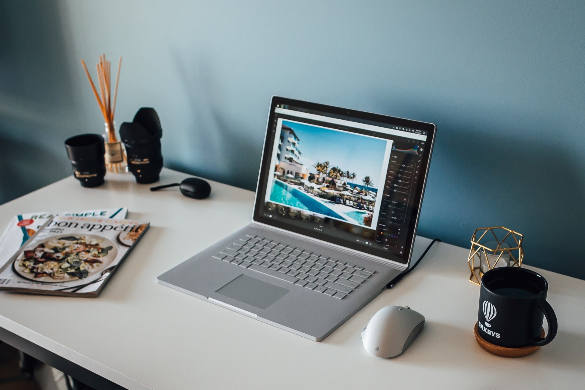 Mata lelah karena Work From Home