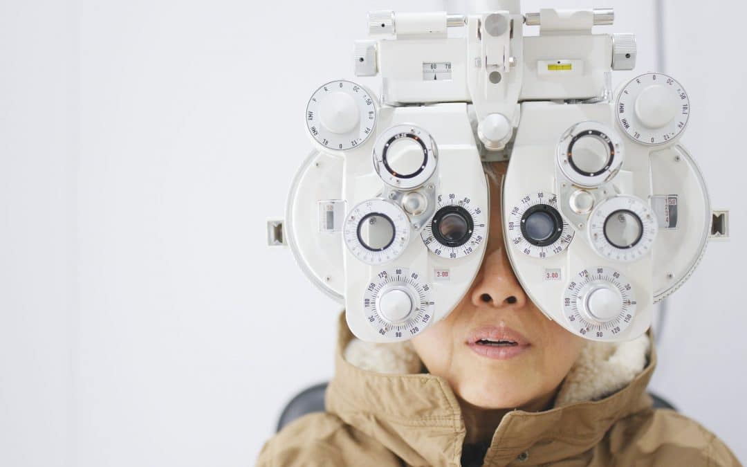 Advantages of Conventional Vs Phacoemulsification Cataract Surgery