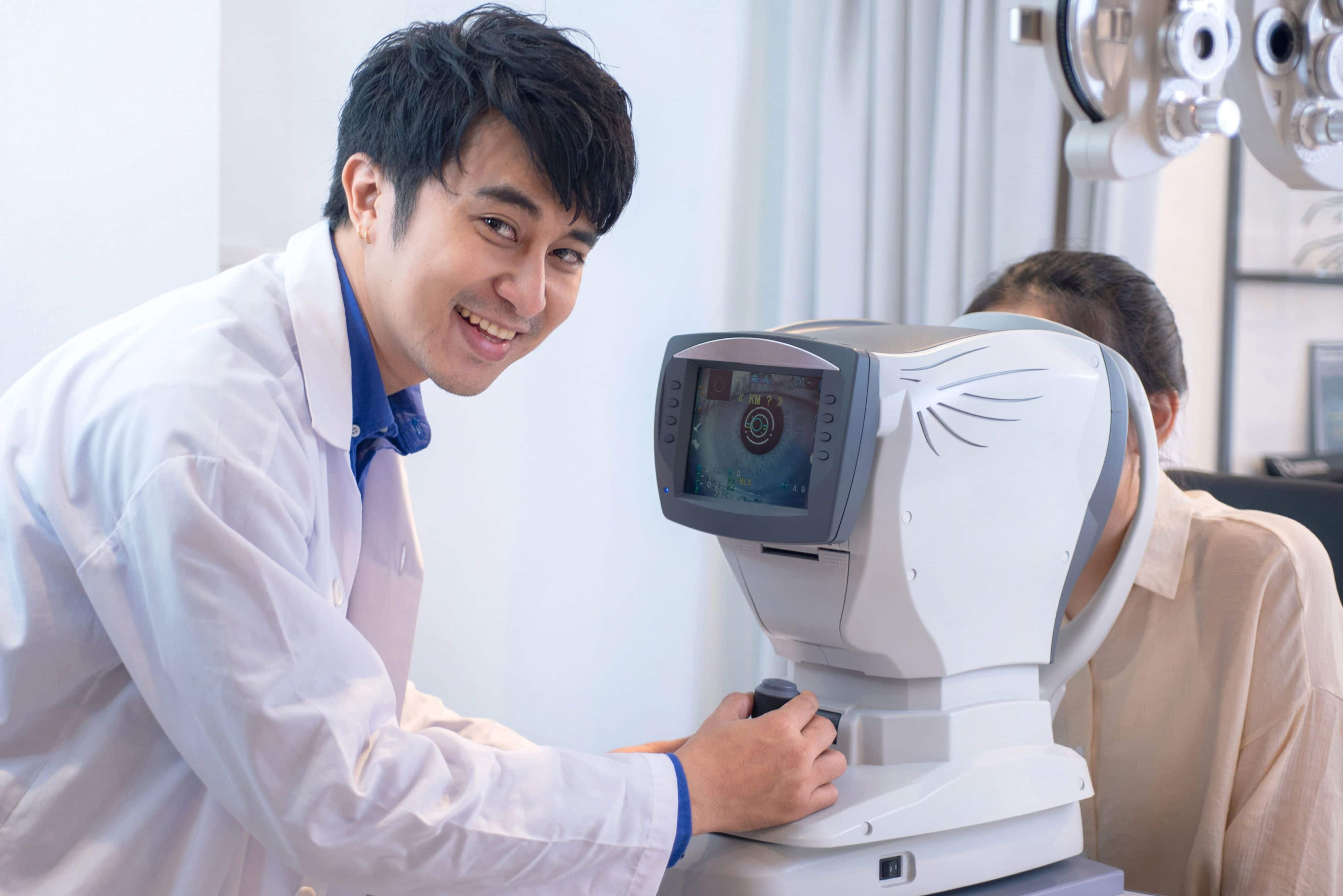 Kelebihan Operasi Katarak Fakoemulsifikasi Vs Konvensional