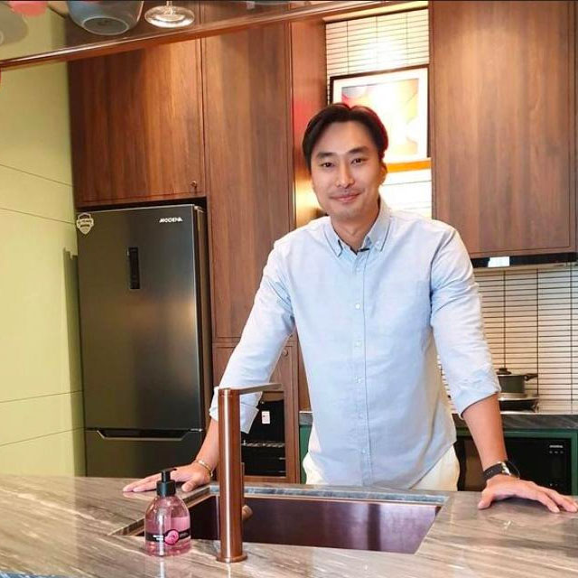 Jevier Justin Jevier Justin